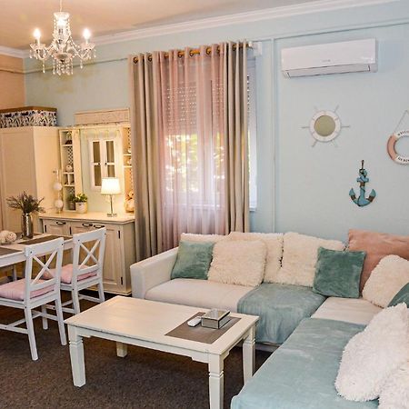 Holly Vendeghaz Appartement Hajdúszoboszló Buitenkant foto