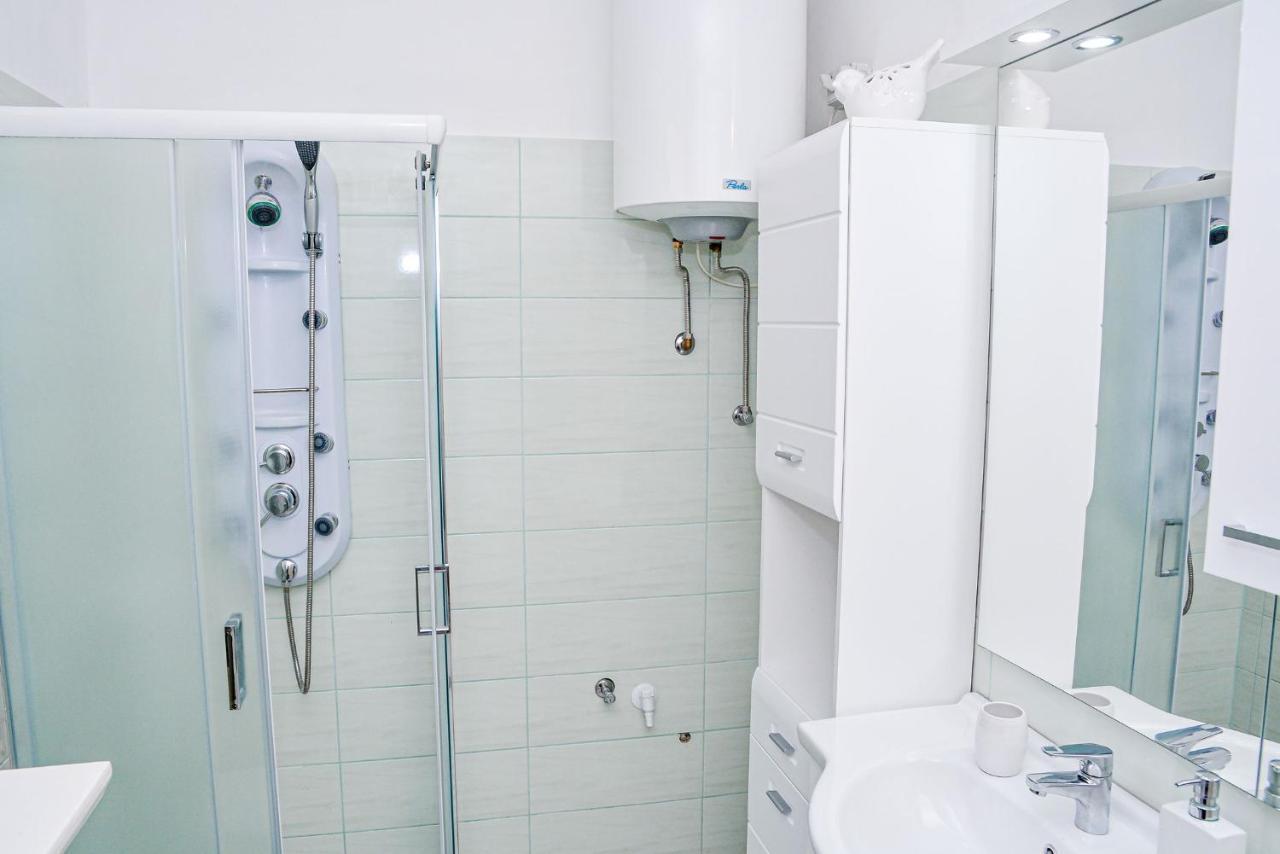 Holly Vendeghaz Appartement Hajdúszoboszló Buitenkant foto