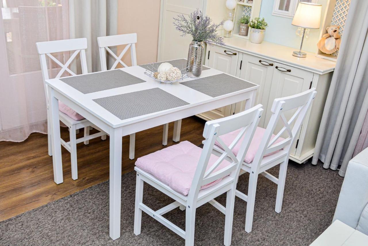 Holly Vendeghaz Appartement Hajdúszoboszló Buitenkant foto