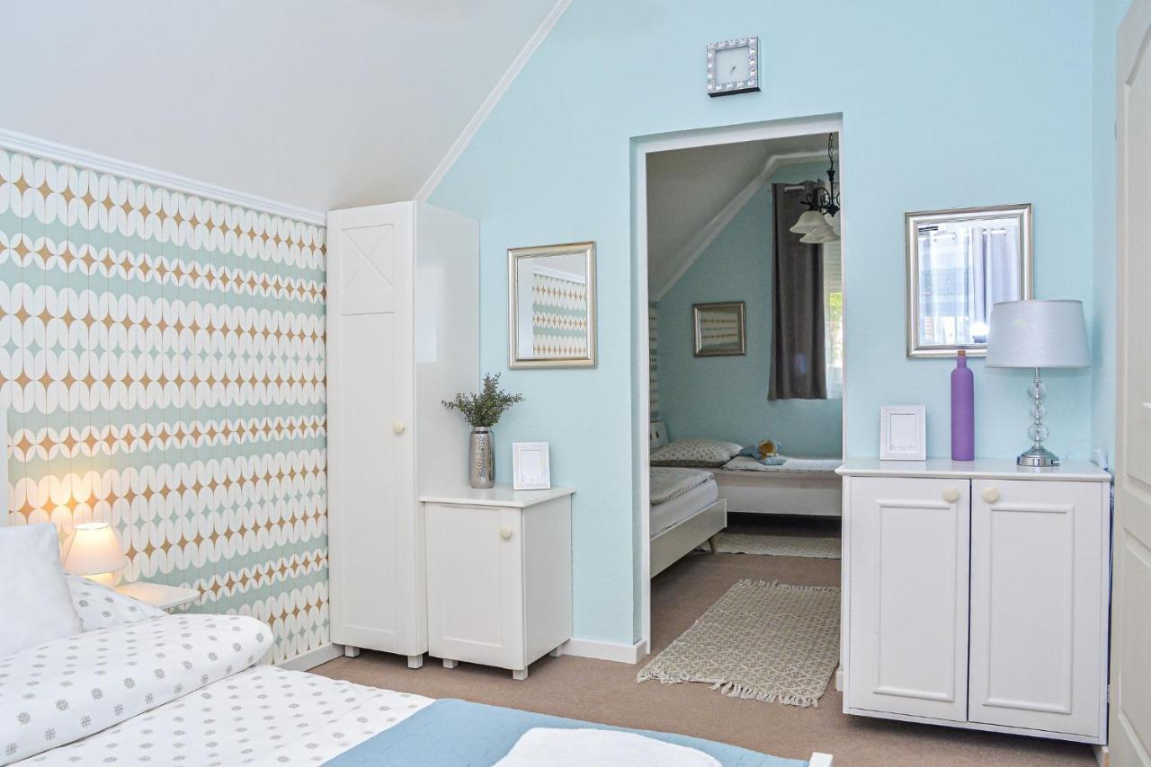 Holly Vendeghaz Appartement Hajdúszoboszló Buitenkant foto