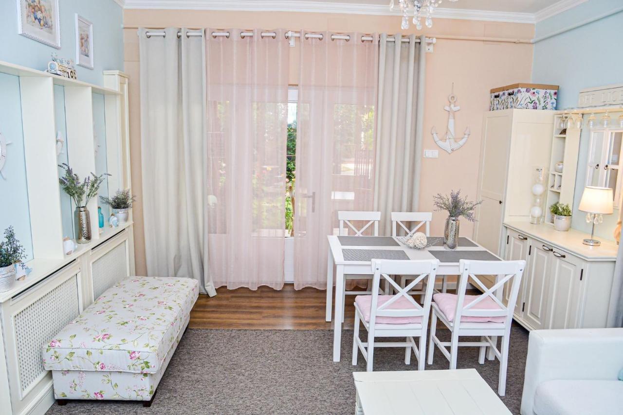 Holly Vendeghaz Appartement Hajdúszoboszló Buitenkant foto