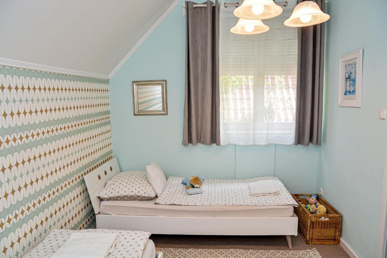 Holly Vendeghaz Appartement Hajdúszoboszló Buitenkant foto